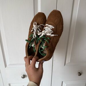 Steve Madden Sneakers